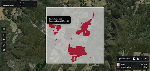 Figura 1 Detección de la deforestación en los bosques de Tasmania (Australia) usando el software EOSDA Forest Monitoring. Fuente EOS Data Analytics.